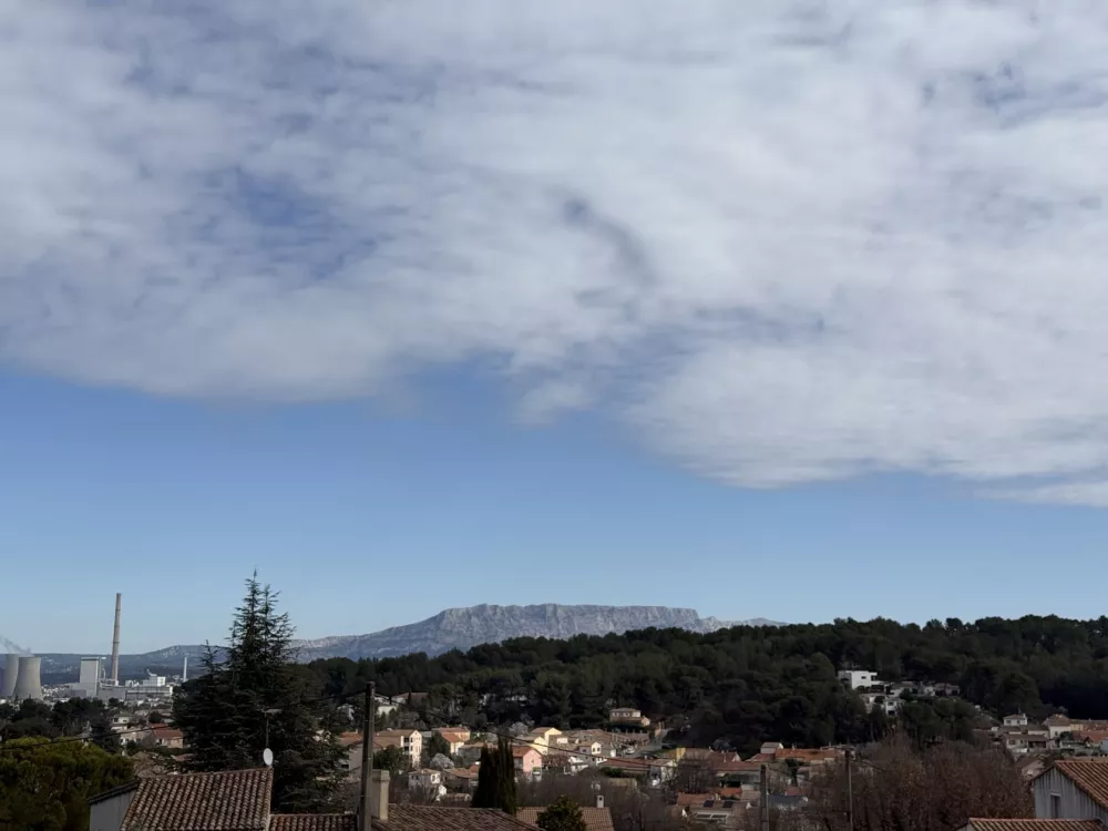 Image du terrain Terrain à bâtir de 1500 m² à GARDANNE (13)