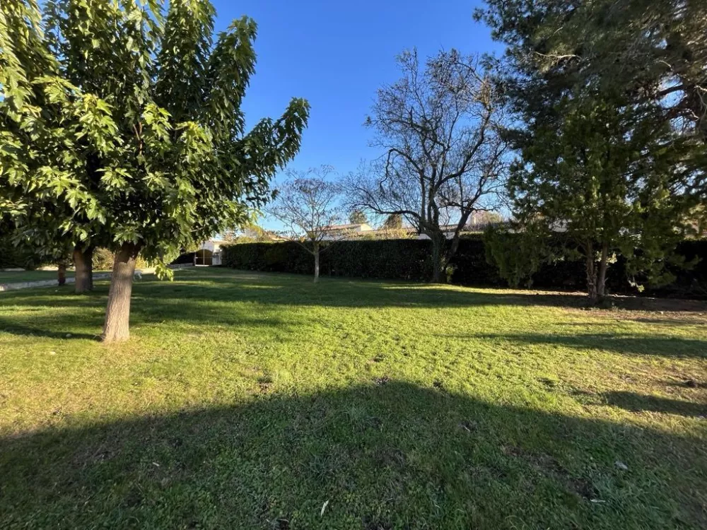 Image du terrain Terrain à bâtir de 410 m² à AIX-EN-PROVENCE (13)