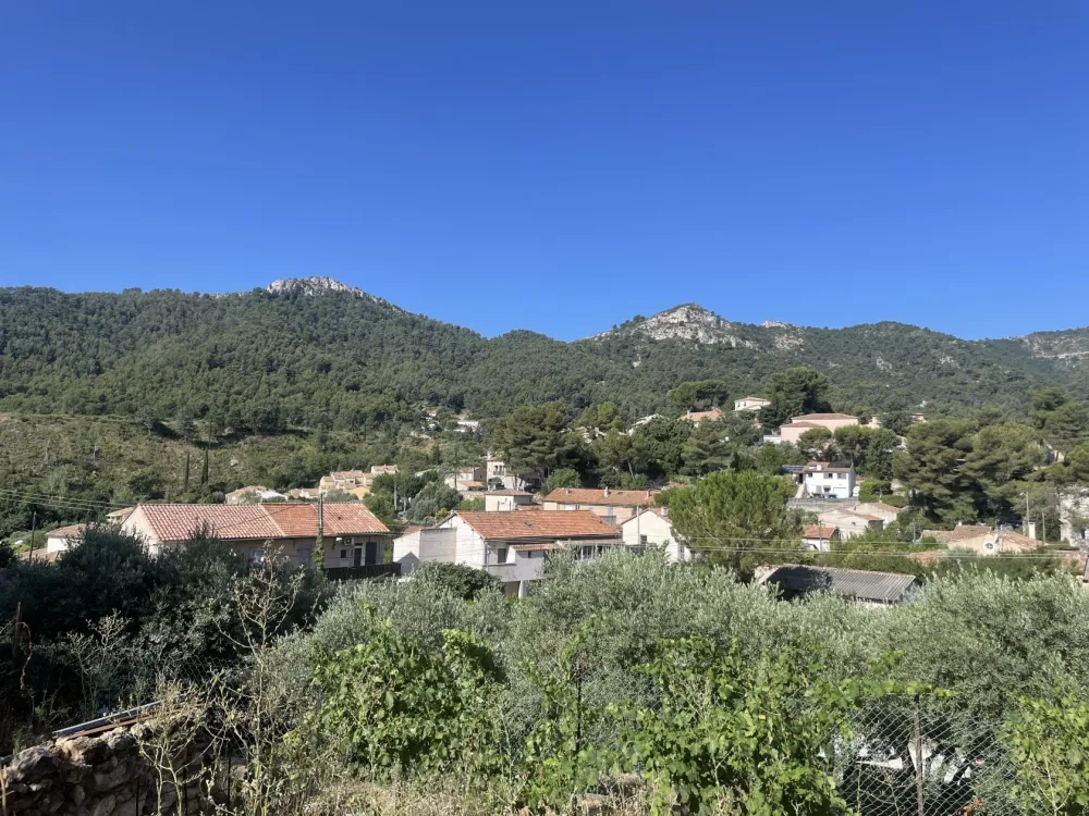 Image du terrain Terrain à bâtir de 1500 m² à SAINT-SAVOURNIN (13)