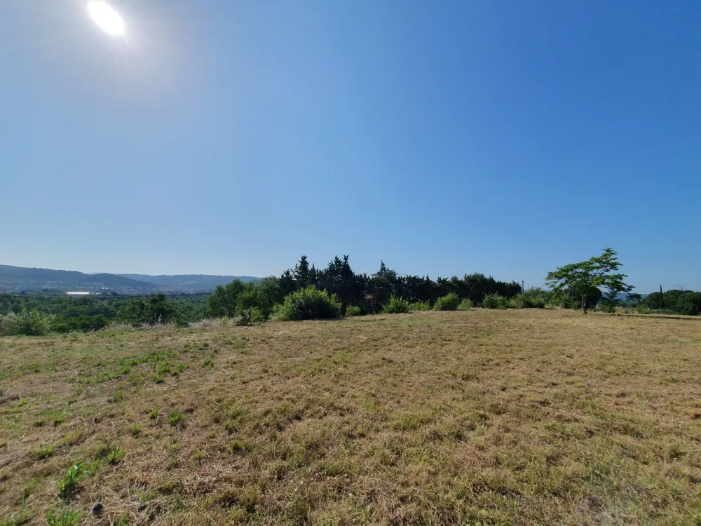 Image du terrain Terrain à bâtir de 400 m² à LA BRILLANNE (04)