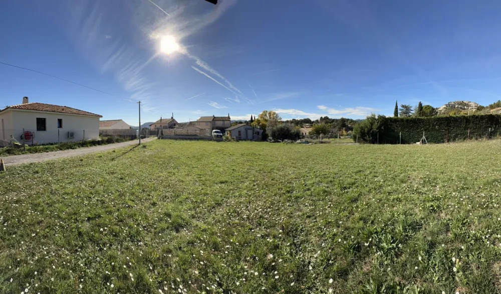 Image du terrain Terrain à bâtir de 599 m² à LA BOUILLADISSE (13)