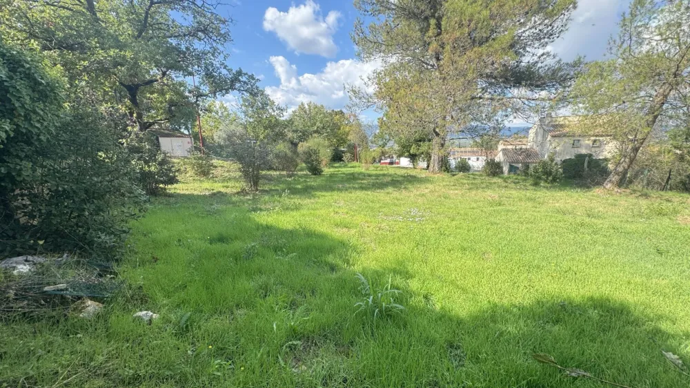 Image du terrain Terrain à bâtir de 320 m² à TRETS (13)