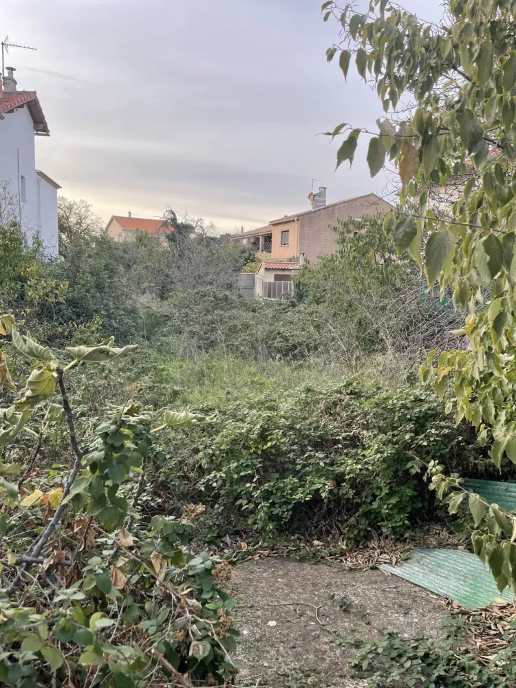 Image du terrain Terrain à bâtir de 373 m² à MARSEILLE 12E (13)