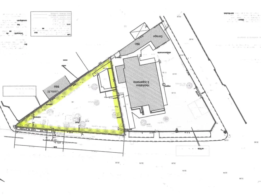 Image du terrain Terrain à bâtir de 444 m² à CHATEAUNEUF-LES-MARTIGUES (13)