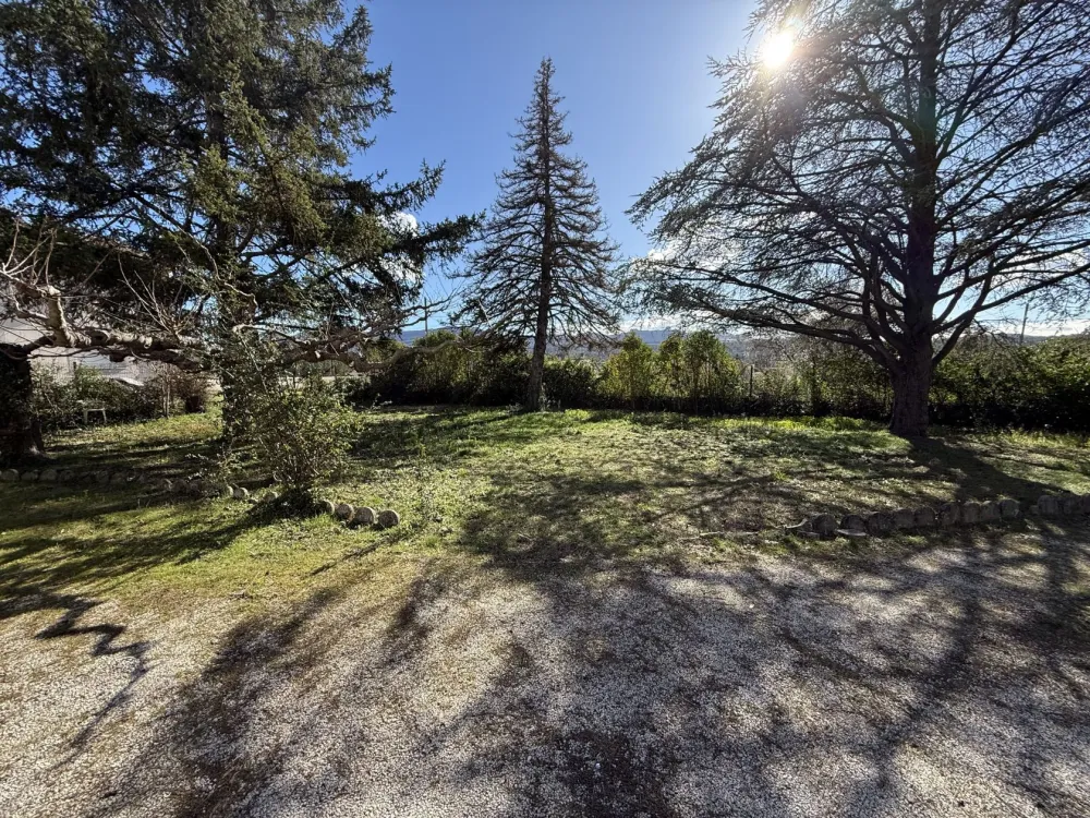 Image du terrain Terrain à bâtir de 420 m² à GARDANNE (13)