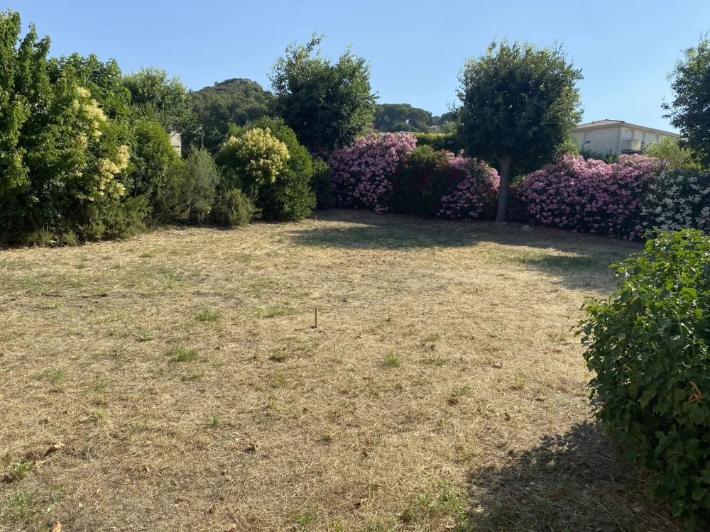 Image du terrain Terrain à bâtir de 453 m² à MARSEILLE 13E (13)